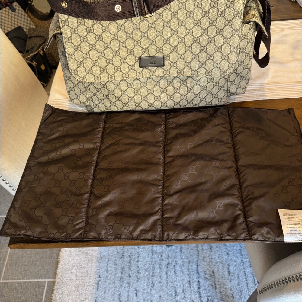Gucci Monogram Messenger Bag/Diaper Bag - Picture 5 of 8